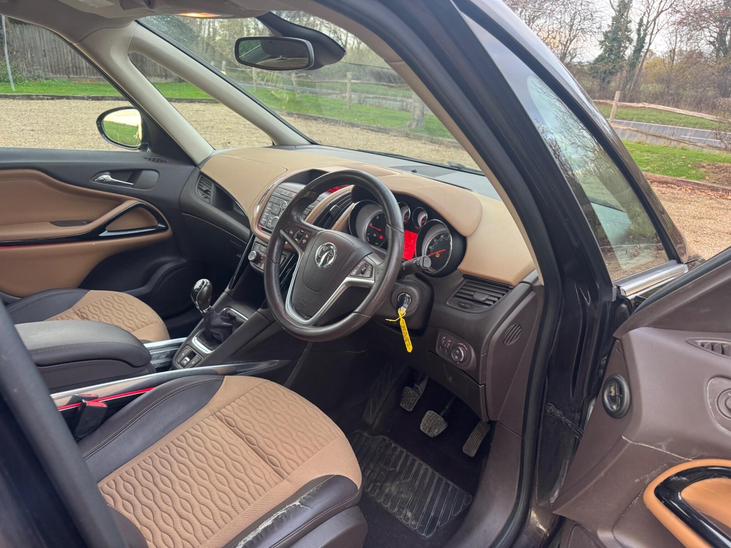 Used Vauxhall Zafira 2014 for sale - 76620618: Photo 19