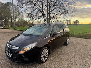 (64) - 2.0 CDTi SE Euro 5 5dr