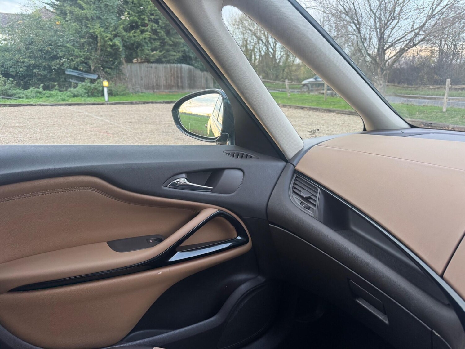 Used Vauxhall Zafira 2014 for sale - 76620618: Photo 26