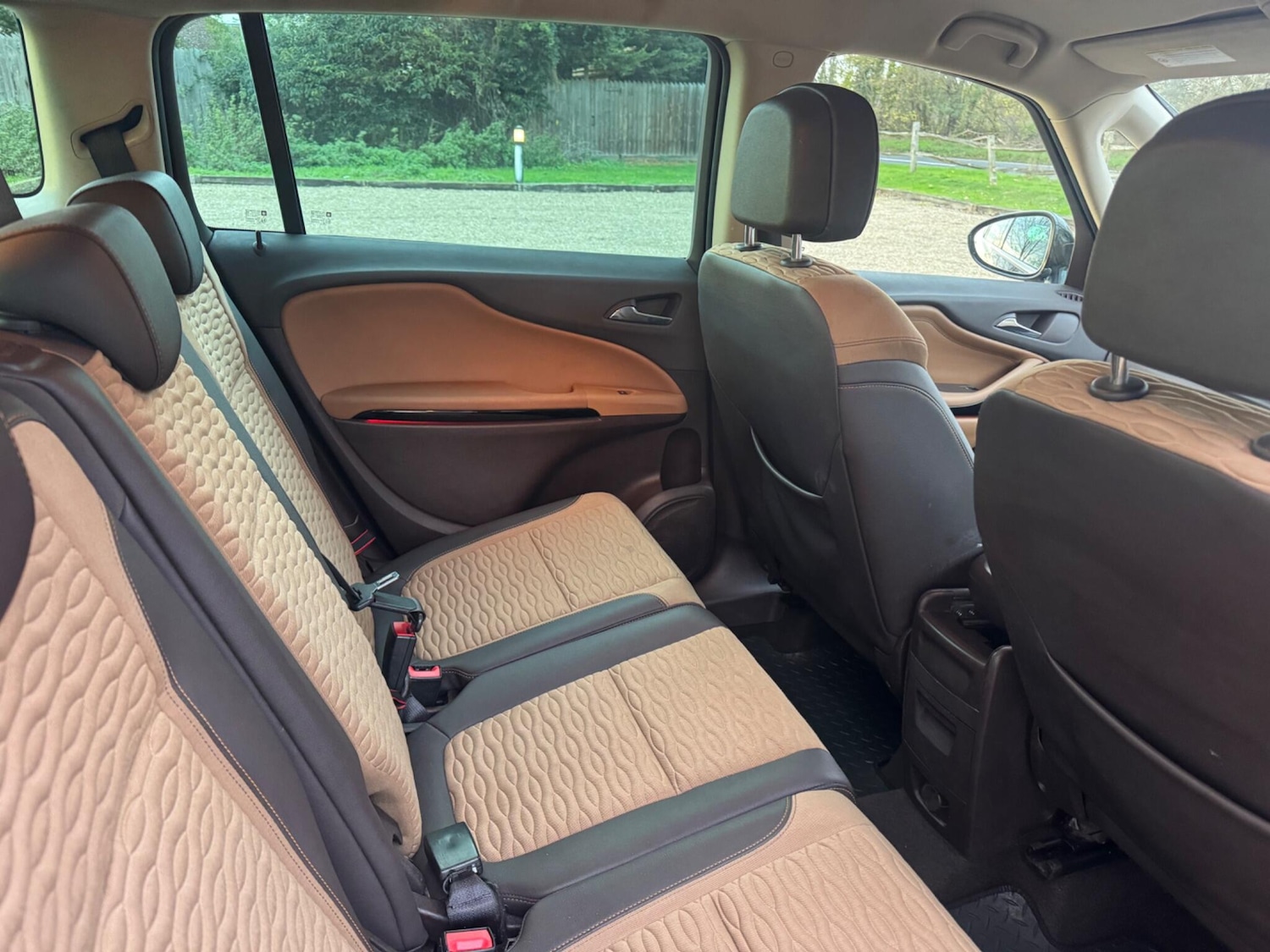 Used Vauxhall Zafira 2014 for sale - 76620618: Photo 27