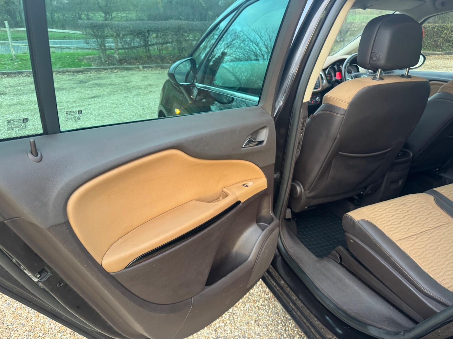 Used Vauxhall Zafira 2014 for sale - 76620618: Photo 30