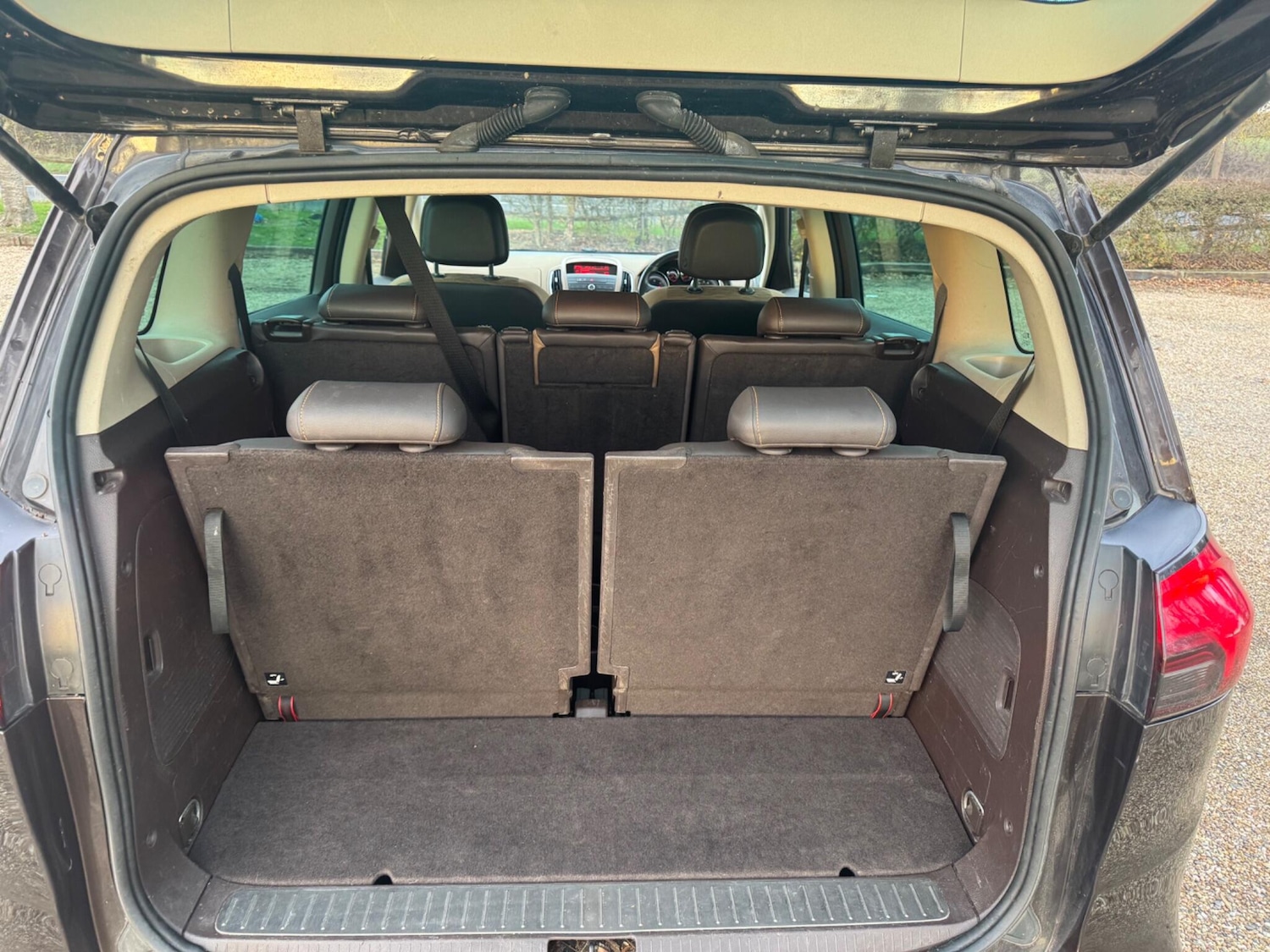 Used Vauxhall Zafira 2014 for sale - 76620618: Photo 5