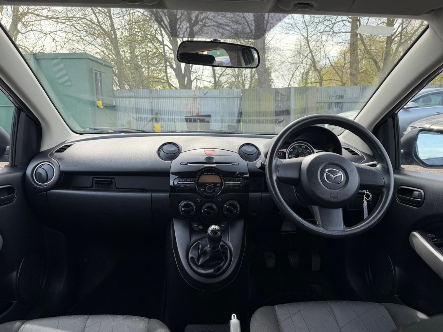 Used Mazda Mazda2 for sale - 78214343: Photo 2