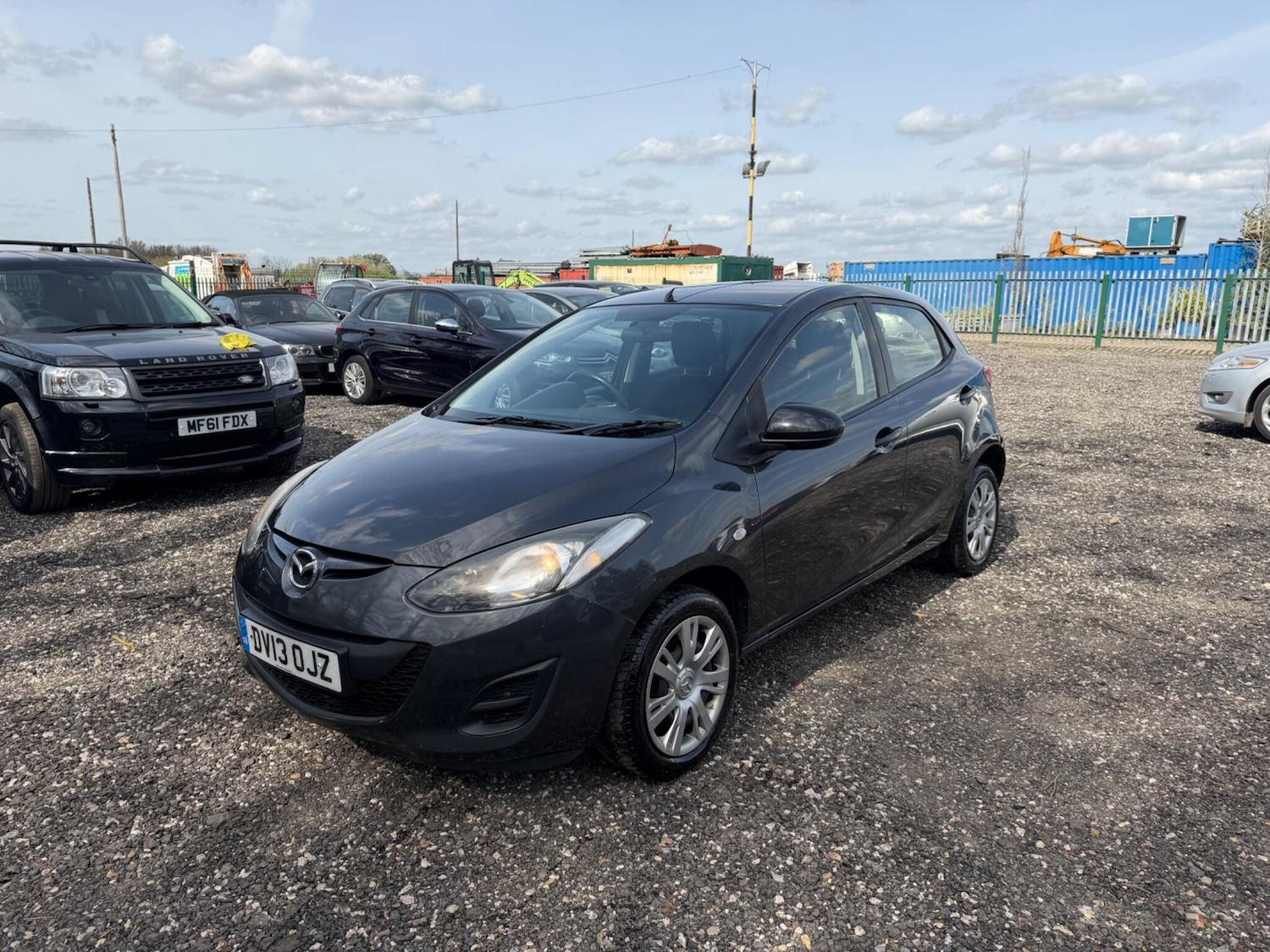 Used Mazda Mazda2 for sale - 78214343: Photo 3