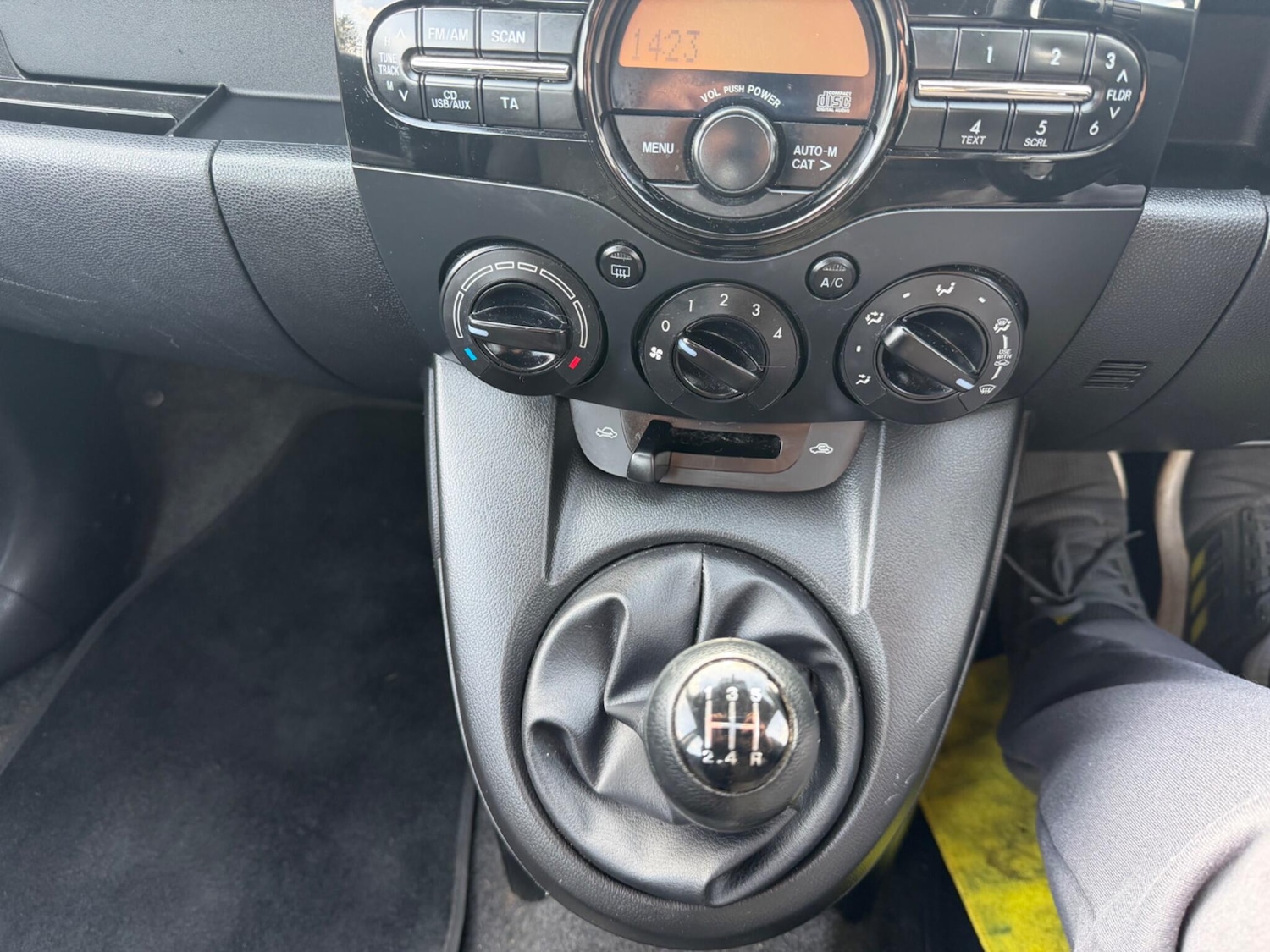 Used Mazda Mazda2 for sale - 78214343: Photo 7