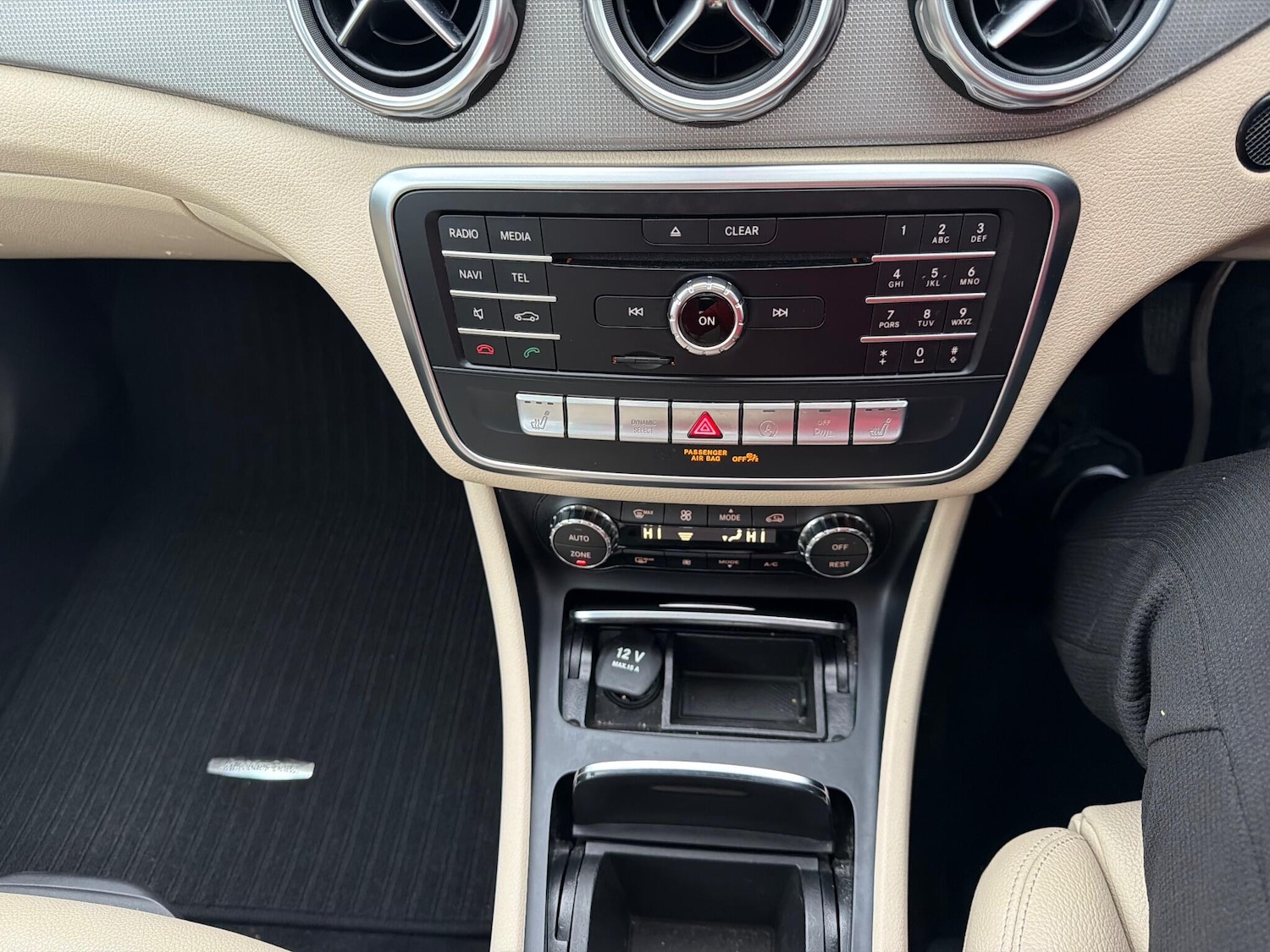 Used Mercedes-Benz GLA 2018 for sale - 77377329: Photo 10