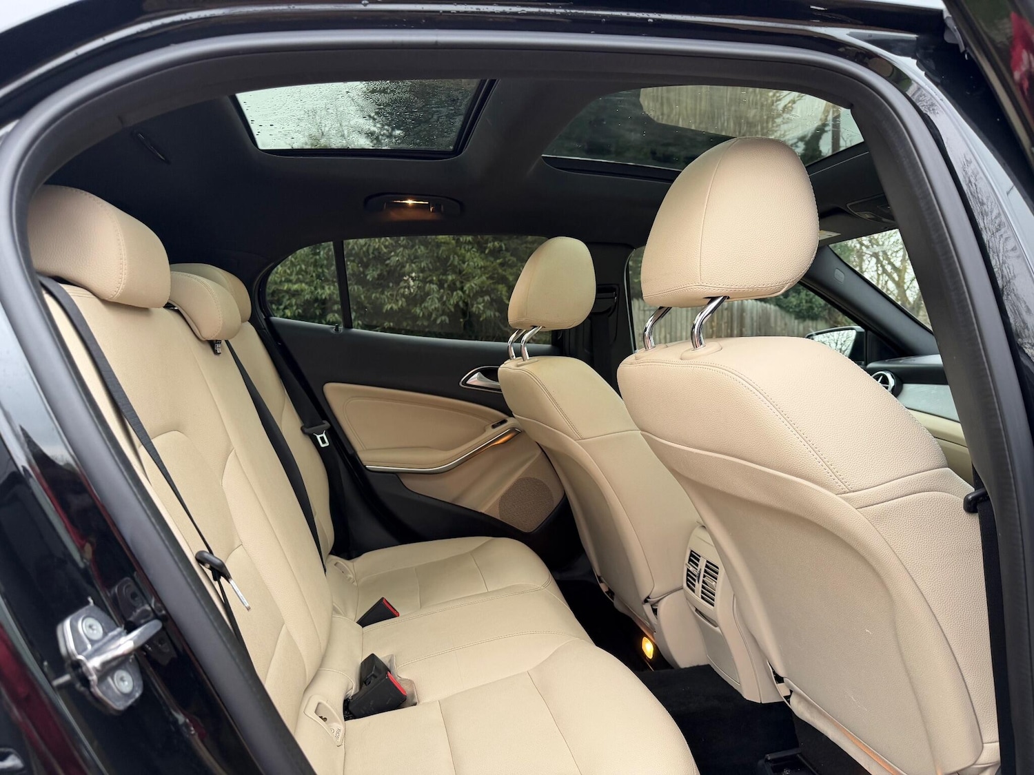 Used Mercedes-Benz GLA 2018 for sale - 77377329: Photo 20