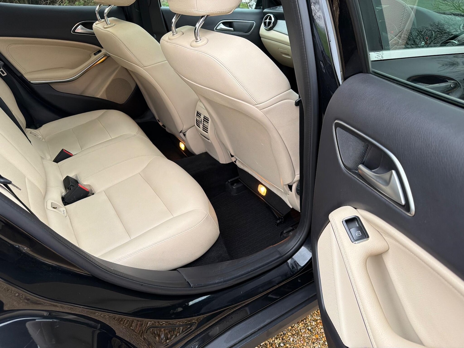 Used Mercedes-Benz GLA 2018 for sale - 77377329: Photo 21