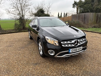 Used Mercedes-Benz GLA 2018 for sale - 77377329: Photo