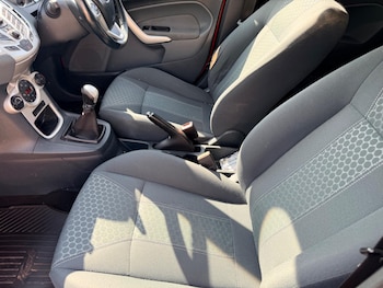 Used Ford Fiesta 2010 for sale - 79324666: Photo