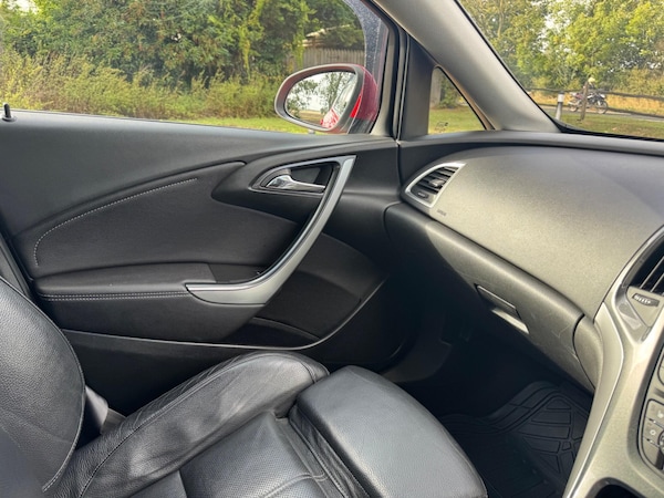 Used Vauxhall Astra 2014 for sale - 75782145: Photo 31