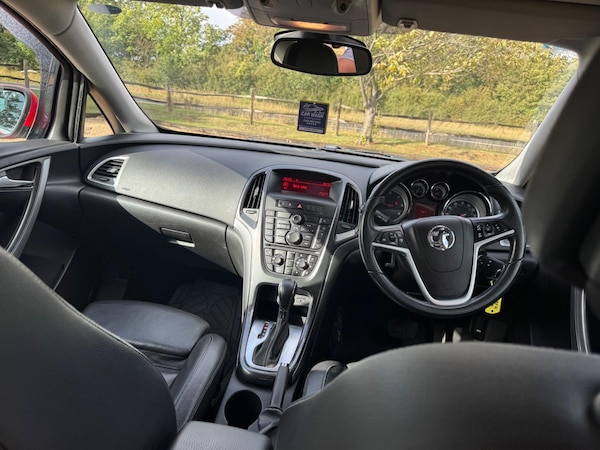 Used Vauxhall Astra 2014 for sale - 75782145: Photo 4
