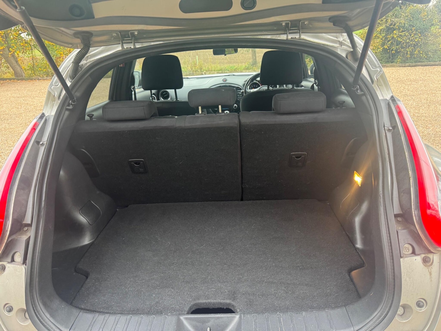 Used Nissan Juke 2015 for sale - 76295994: Photo 28