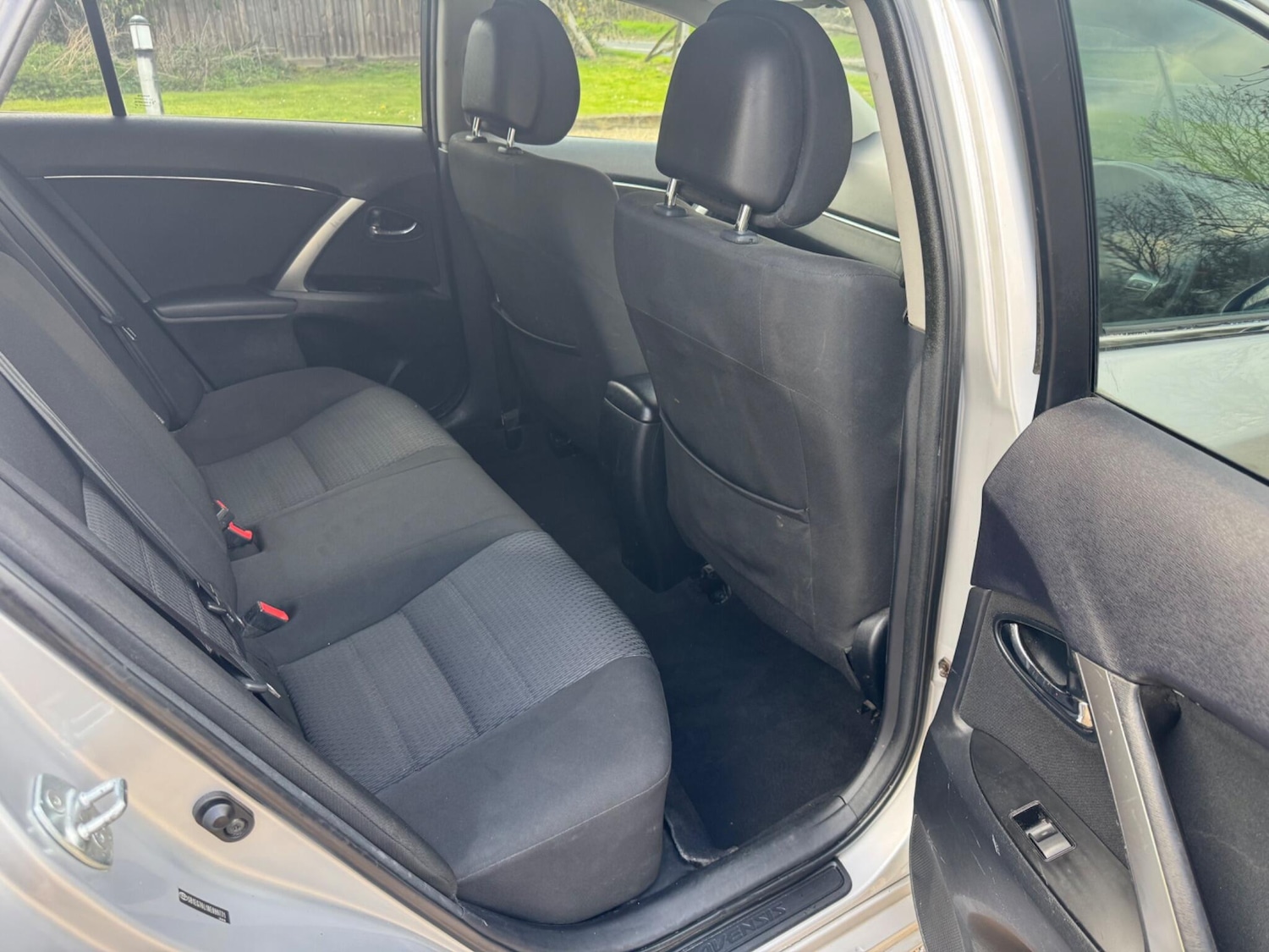 Used Toyota Avensis 2014 for sale - 78099854: Photo 12