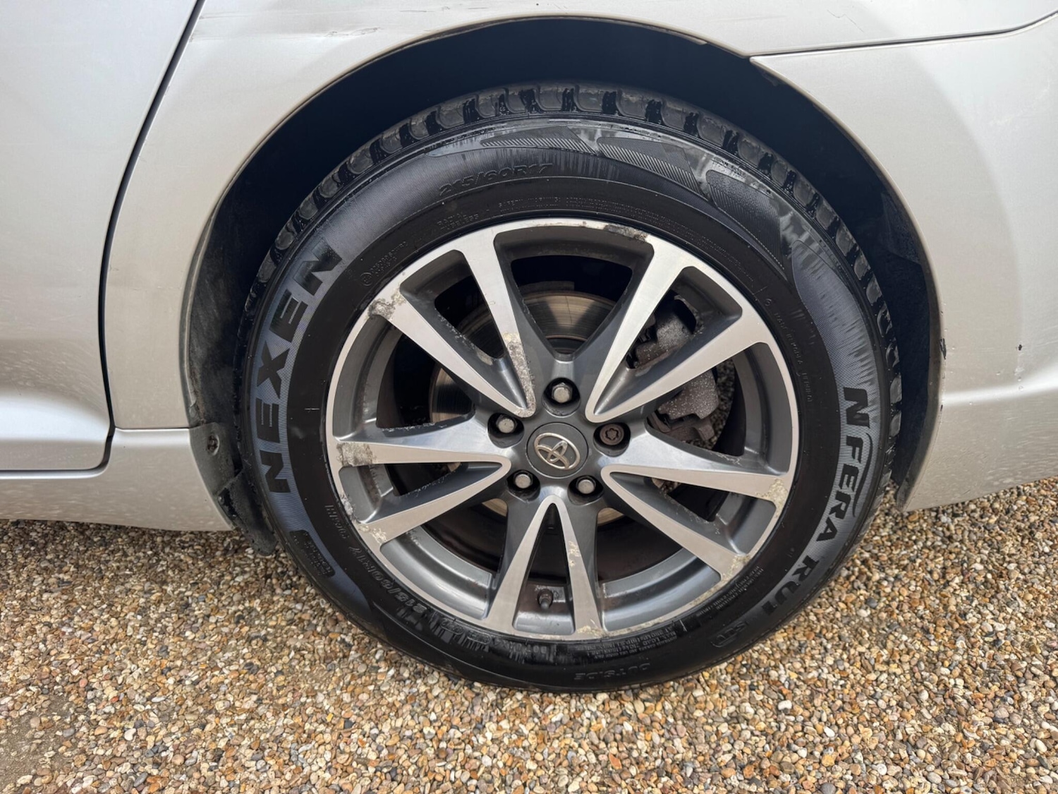 Used Toyota Avensis 2014 for sale - 78099854: Photo 27