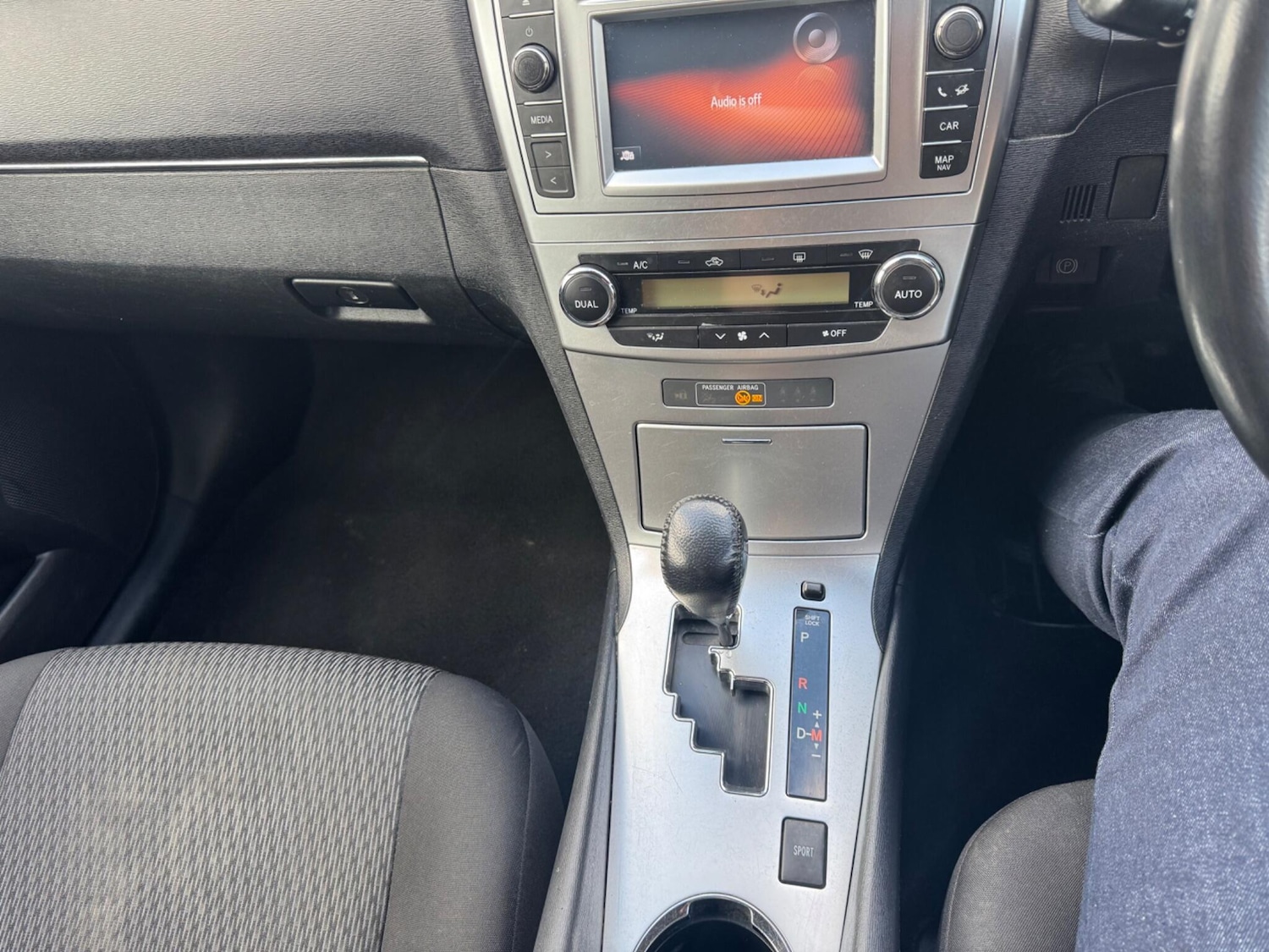 Used Toyota Avensis 2014 for sale - 78099854: Photo 8