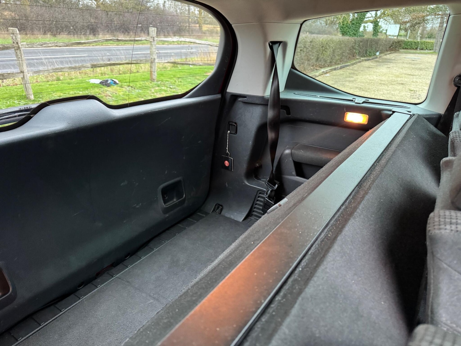 Used Peugeot 5008 2012 for sale - 77066809: Photo 22