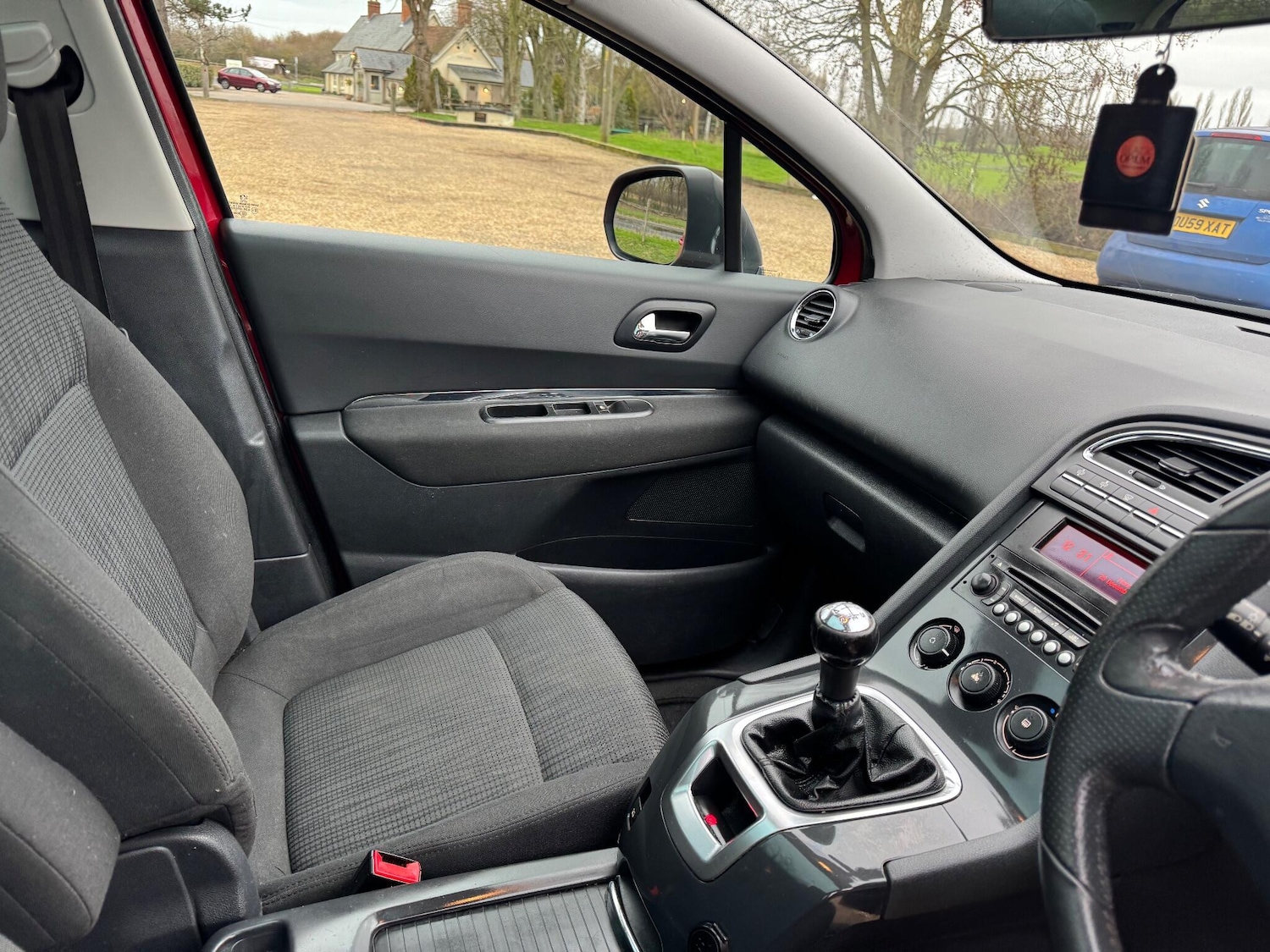 Used Peugeot 5008 2012 for sale - 77066809: Photo 29