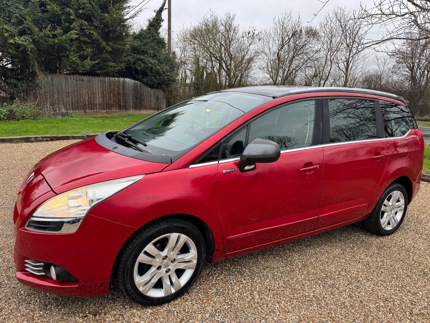 Used Peugeot 5008 2012 for sale - 77066809: Photo 5