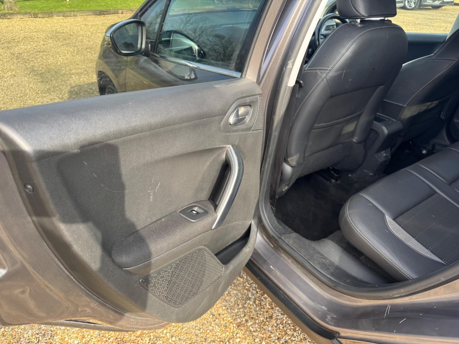 Used Peugeot 2008 2014 for sale - 77597800: Photo 20