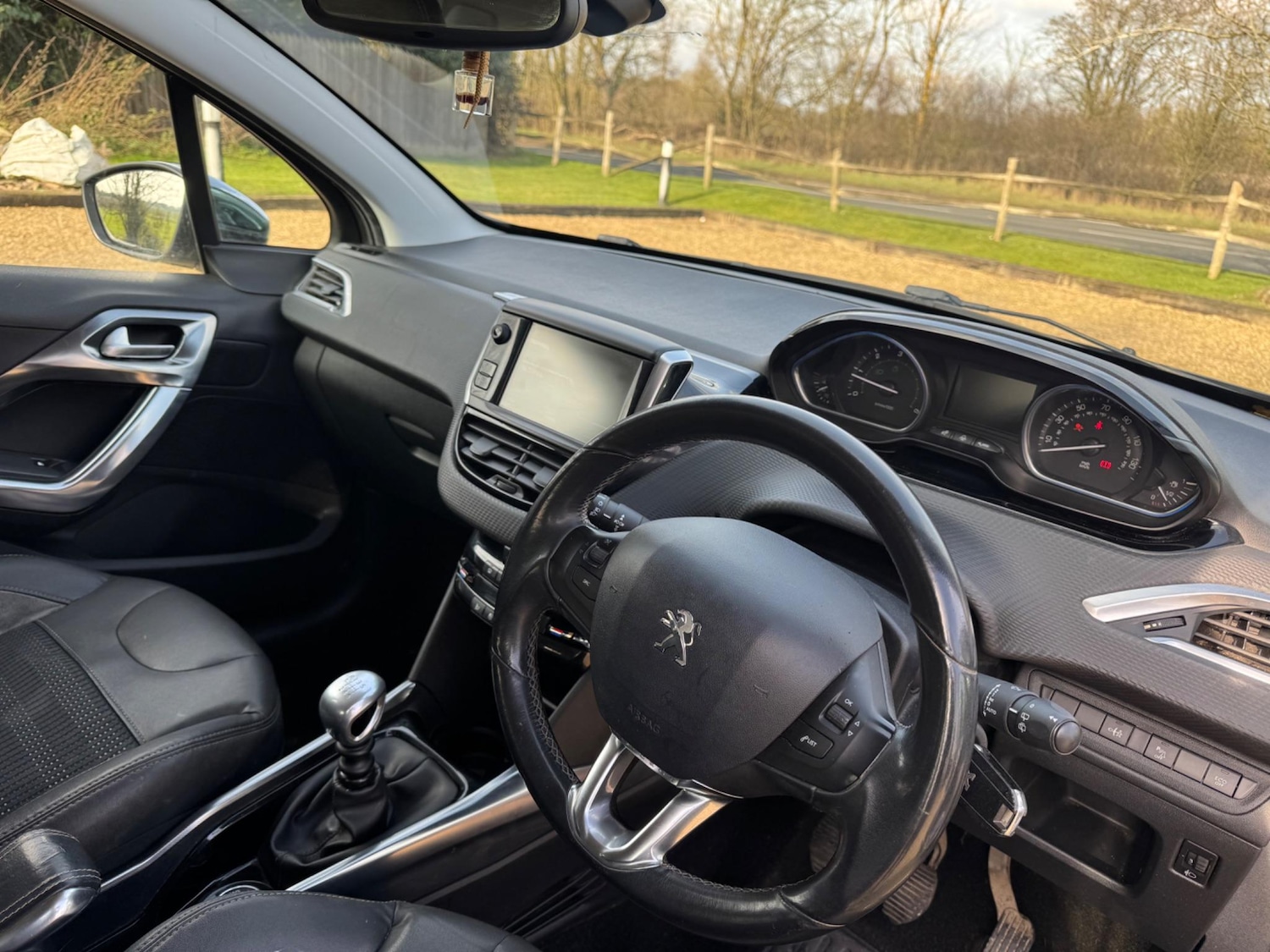 Used Peugeot 2008 2014 for sale - 77597800: Photo 24