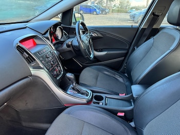 Used Vauxhall Astra 2011 for sale - 76942417: Photo