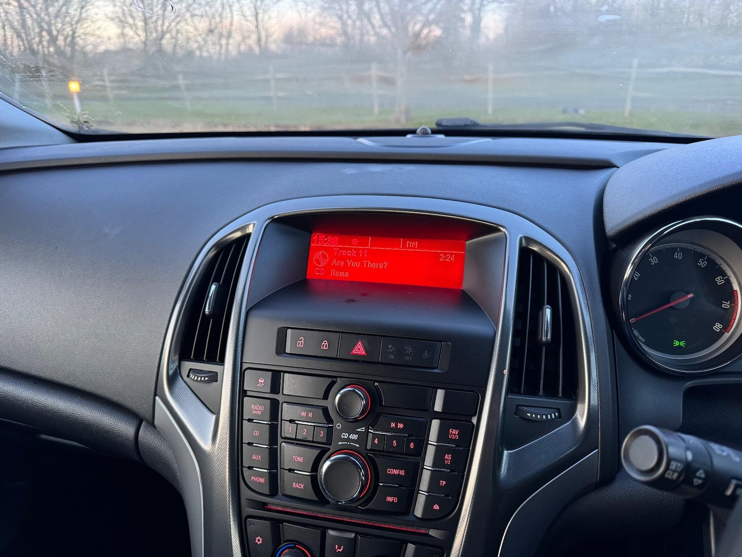 Used Vauxhall Astra 2011 for sale - 76942417: Photo 6