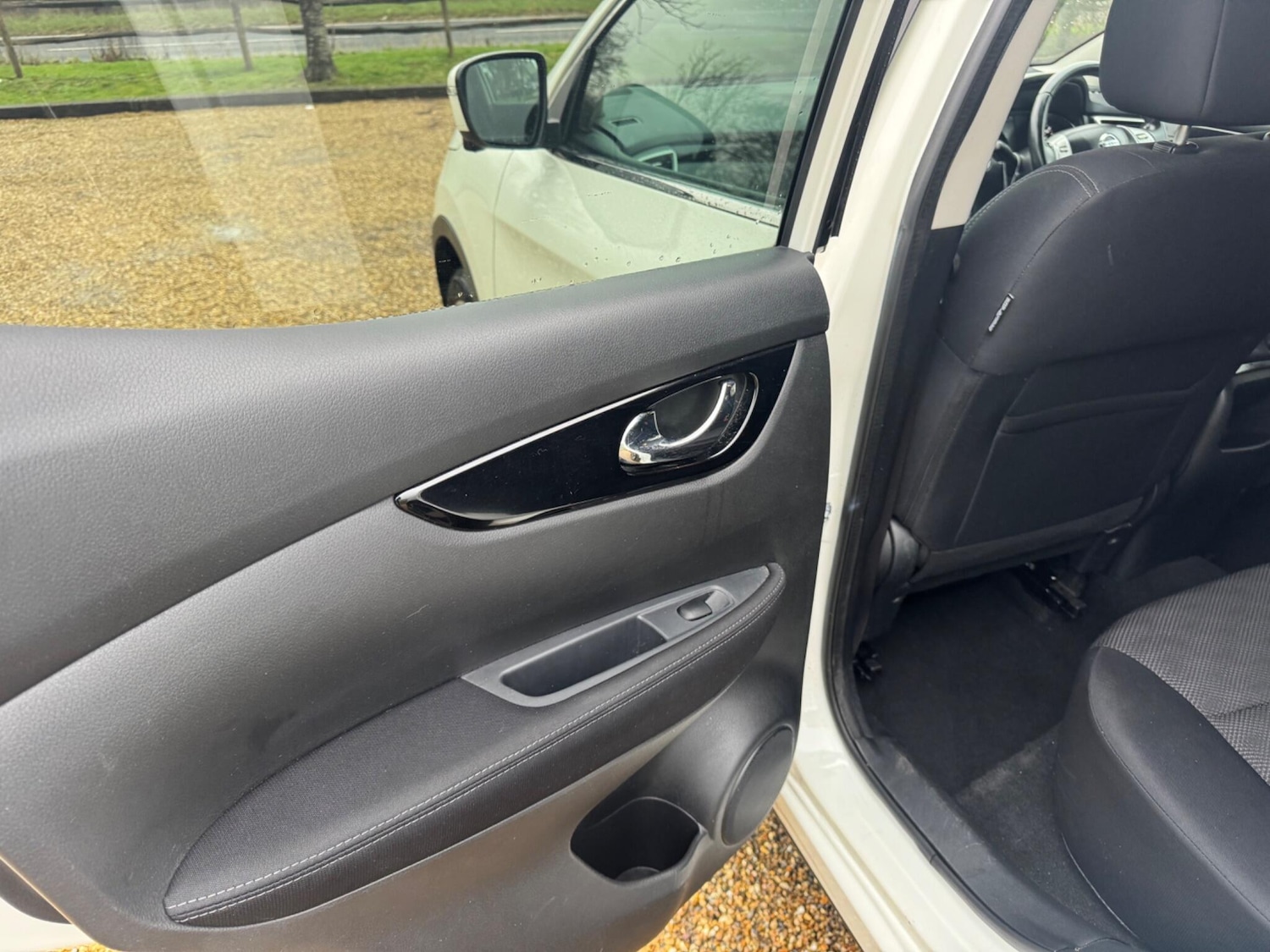 Used Nissan Qashqai 2015 for sale - 77291560: Photo 15