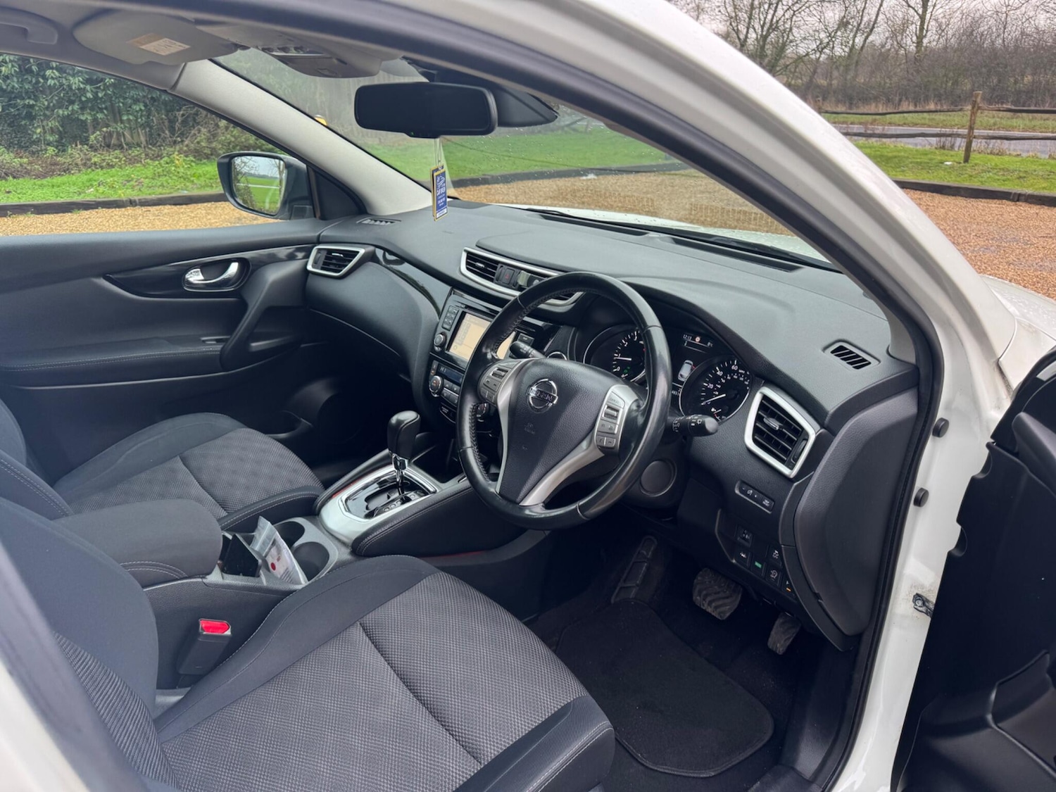 Used Nissan Qashqai 2015 for sale - 77291560: Photo 6