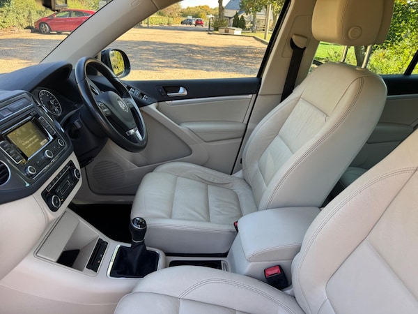 Used Volkswagen Tiguan 2014 for sale - 76122227: Photo 17