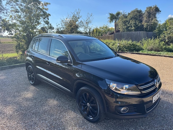 Used Volkswagen Tiguan 2014 for sale - 76122227: Photo 1