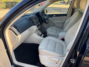 Used Volkswagen Tiguan 2014 for sale - 76122227: Photo 2