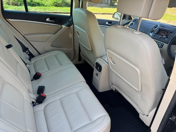 Used Volkswagen Tiguan 2014 for sale - 76122227: Photo 32