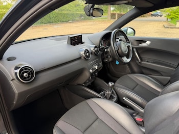 Used Audi A1 2016 for sale - 78517328: Photo