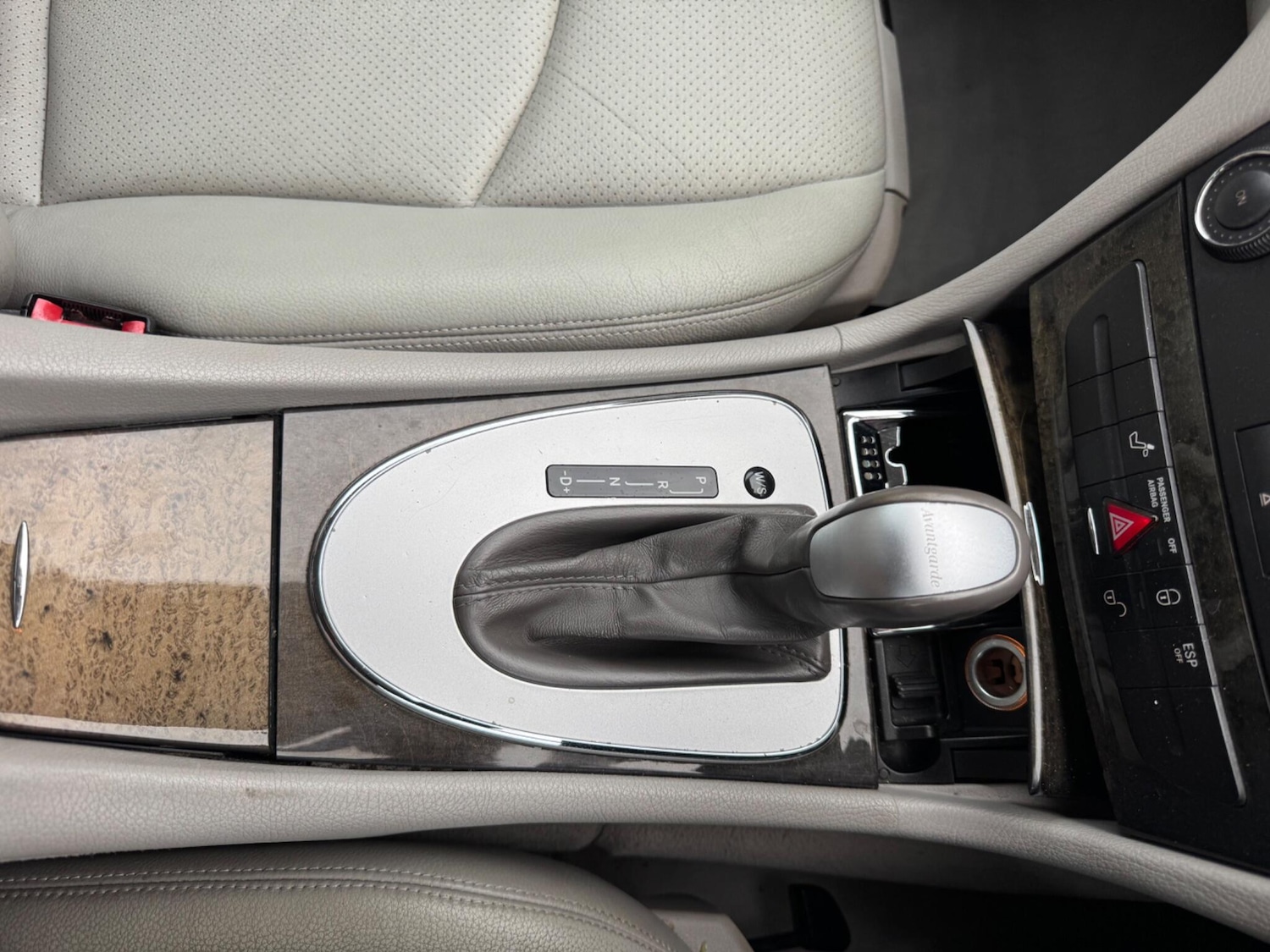 Used Mercedes-Benz E Class 2003 for sale - 76994986: Photo 10