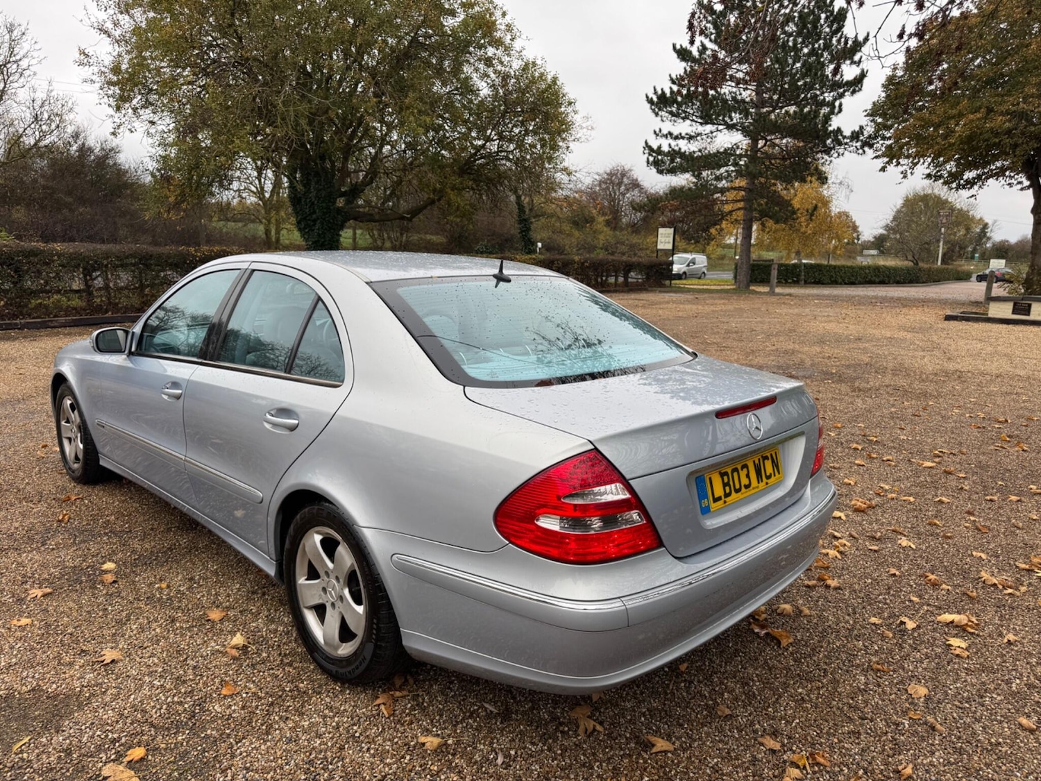 Used Mercedes-Benz E Class 2003 for sale - 76994986: Photo 15