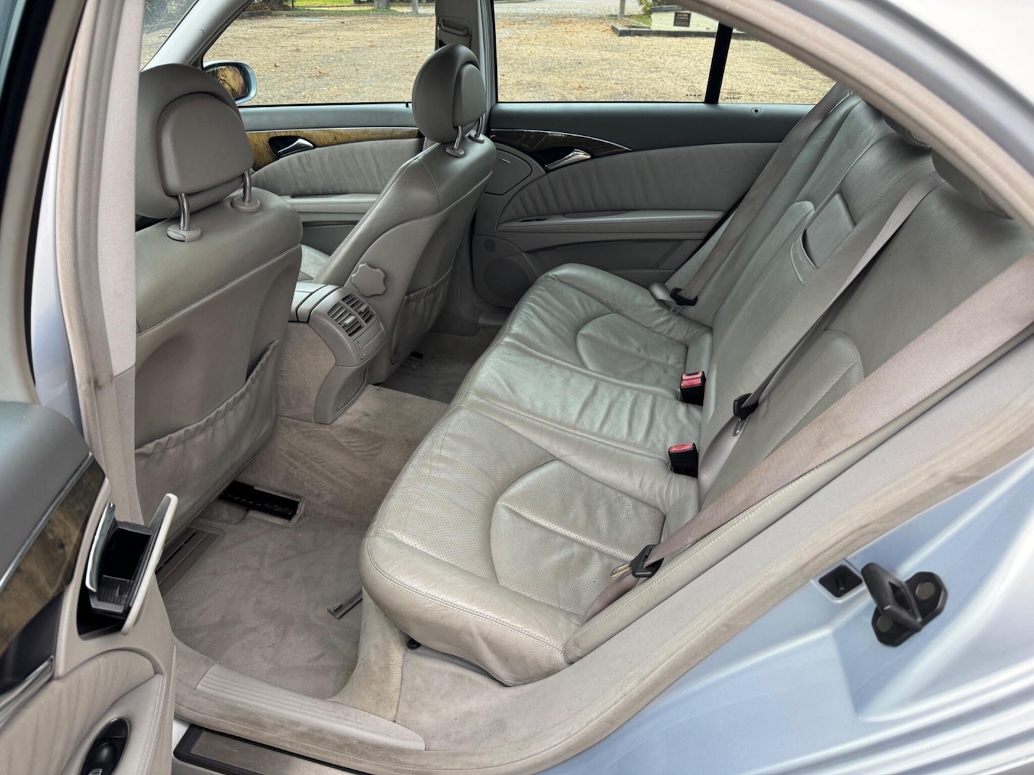 Used Mercedes-Benz E Class 2003 for sale - 76994986: Photo 5