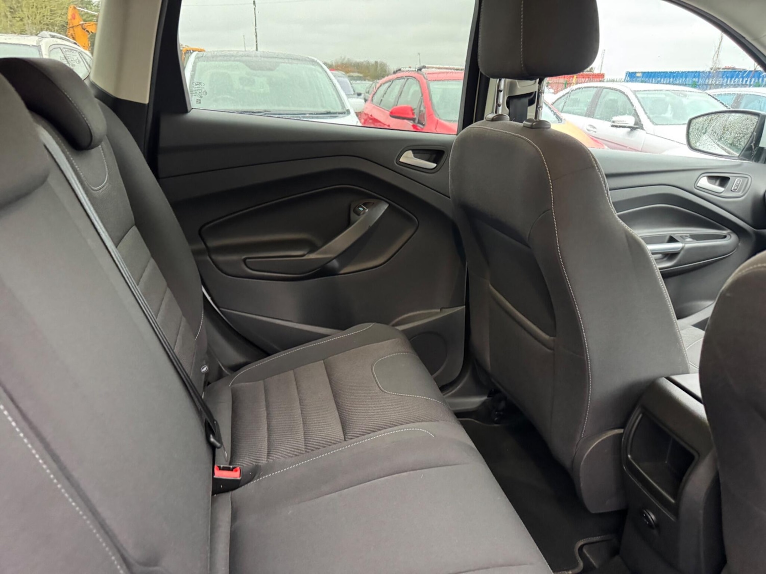 Used Ford Kuga 2015 for sale - 76824480: Photo 28