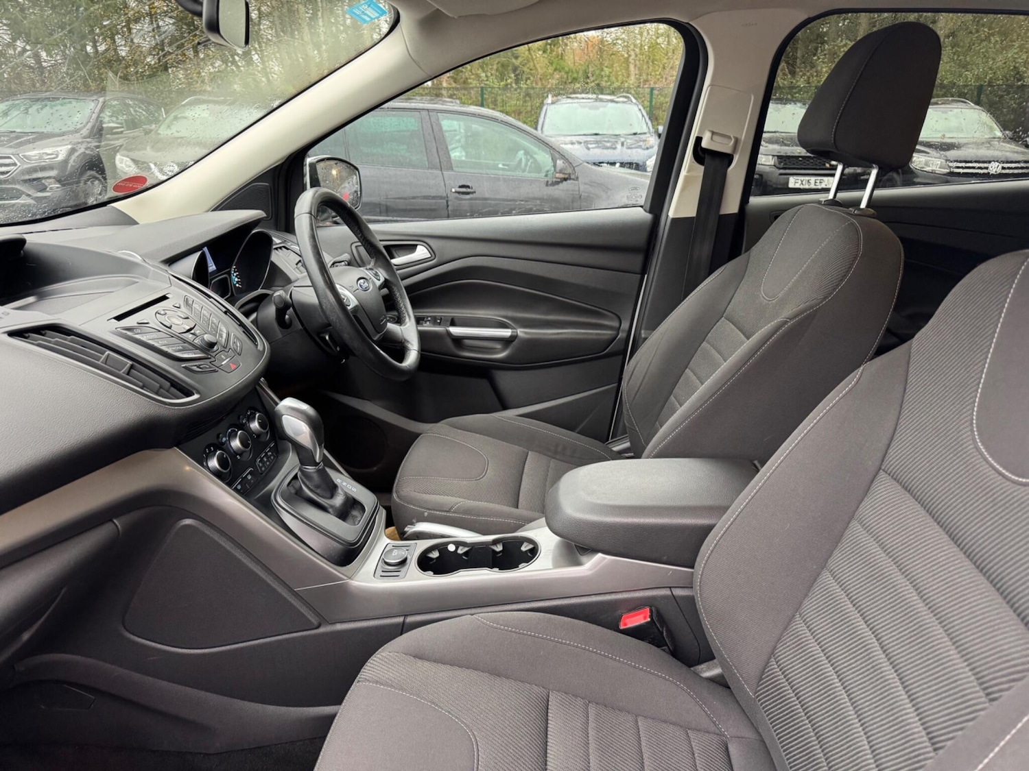 Used Ford Kuga 2015 for sale - 76824480: Photo 3