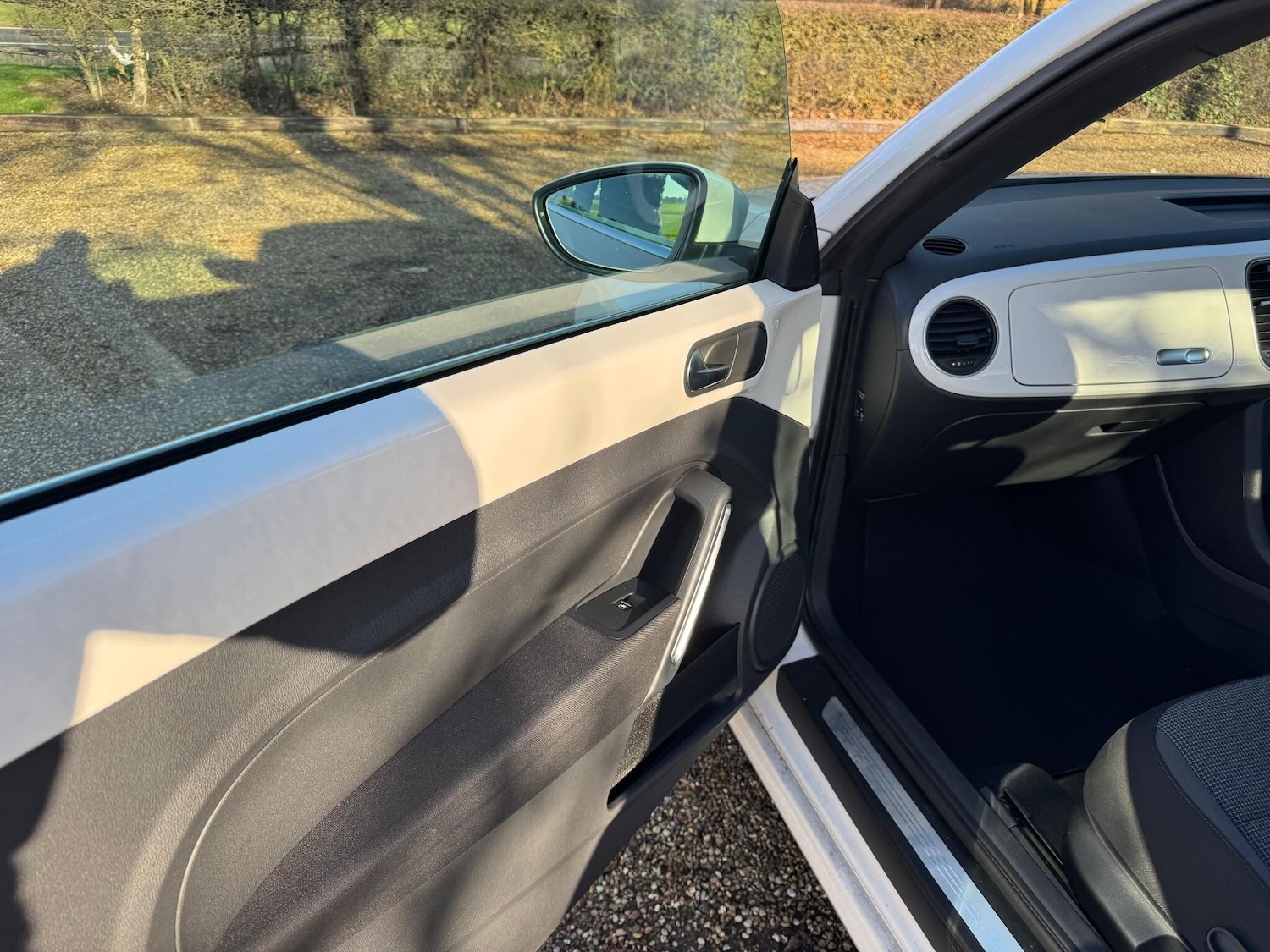 Used Volkswagen Beetle 2012 for sale - 76936456: Photo 21