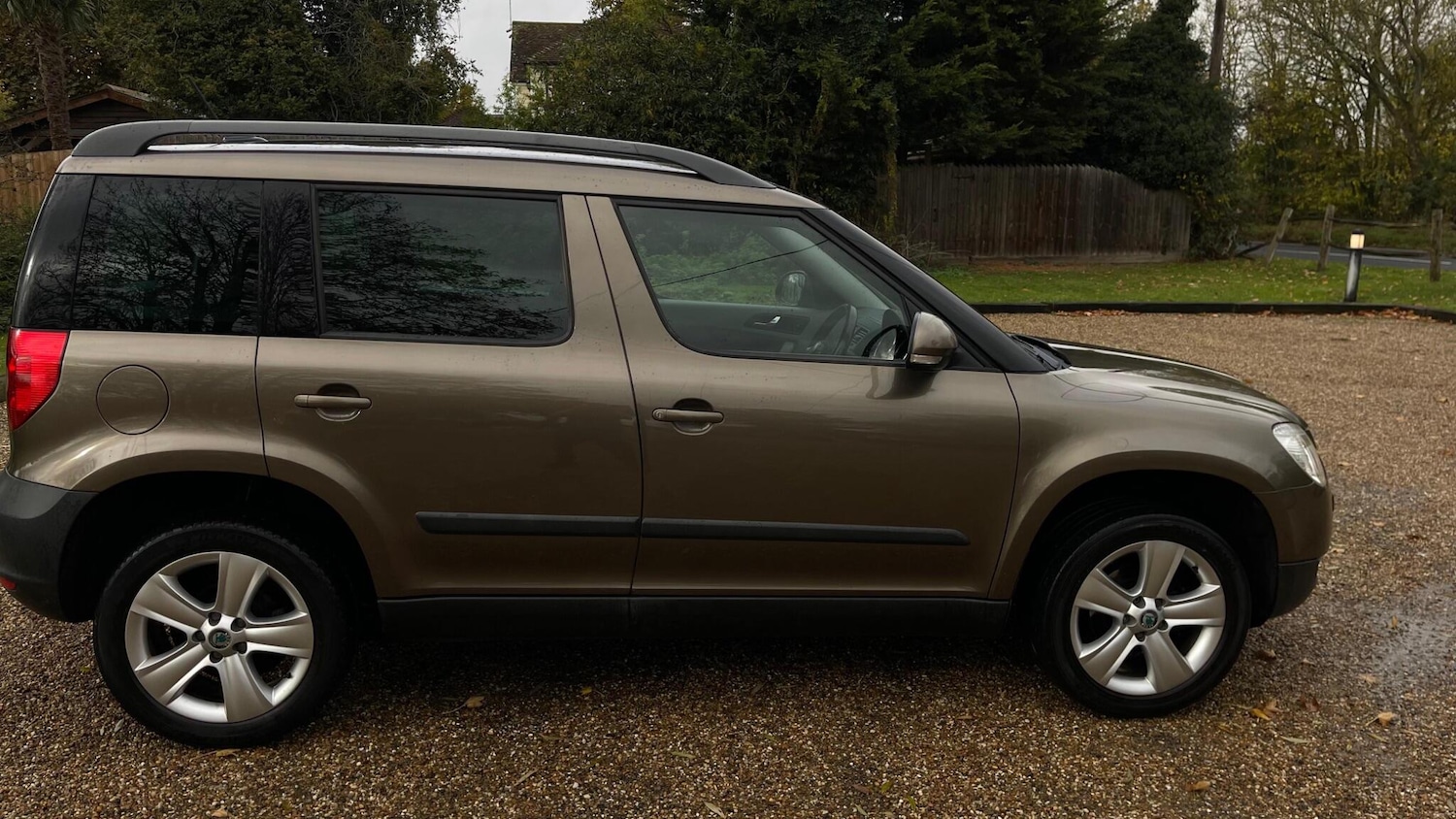 Used Skoda Yeti 2011 for sale - 76432213: Photo 12