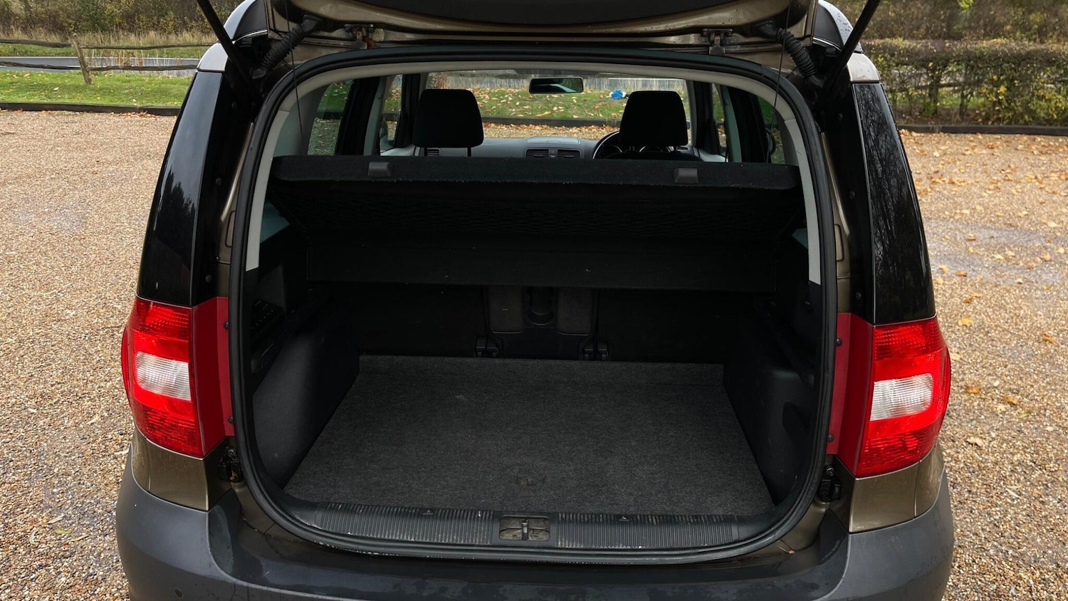 Used Skoda Yeti 2011 for sale - 76432213: Photo 14