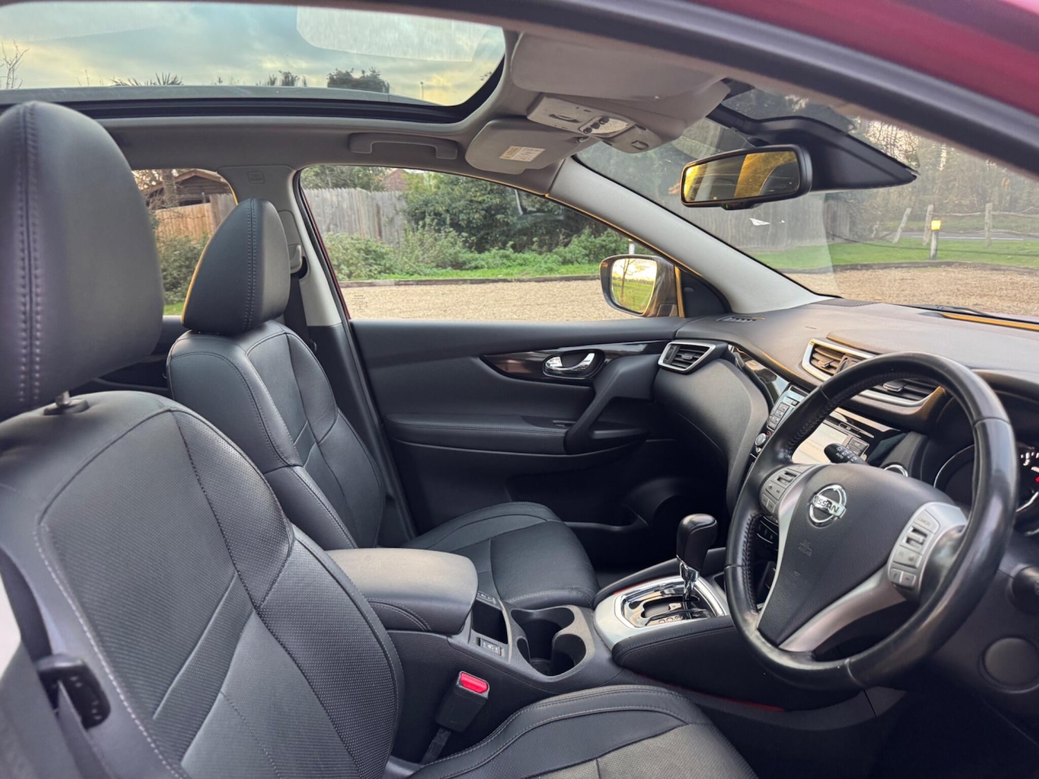 Used Nissan Qashqai 2015 for sale - 76619842: Photo 16