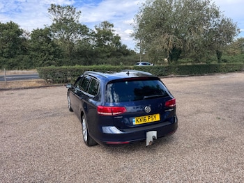 Used Volkswagen Passat 2016 for sale - 79425416: Photo
