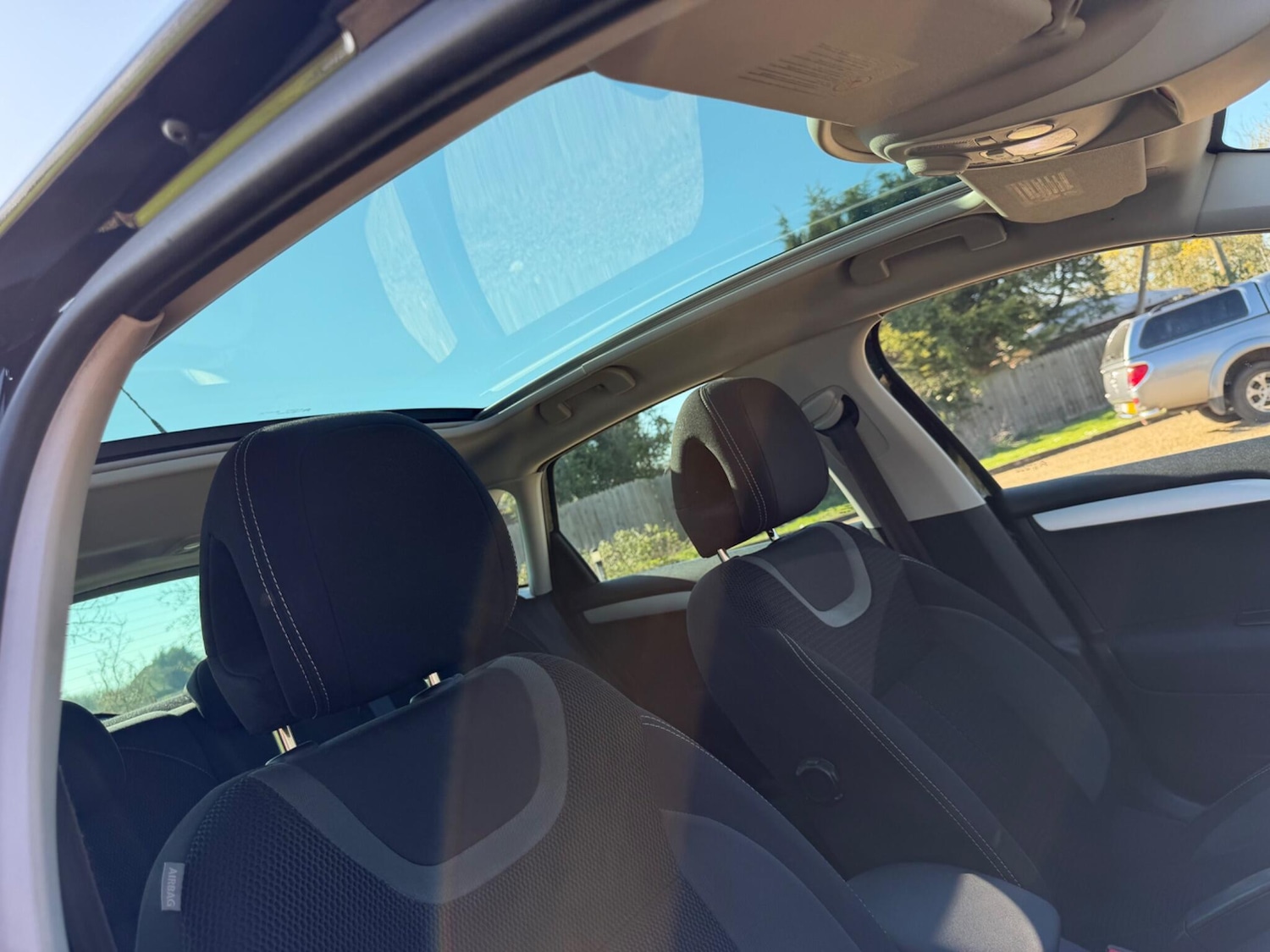 Used Citroen C4 2013 for sale - 77958280: Photo 4