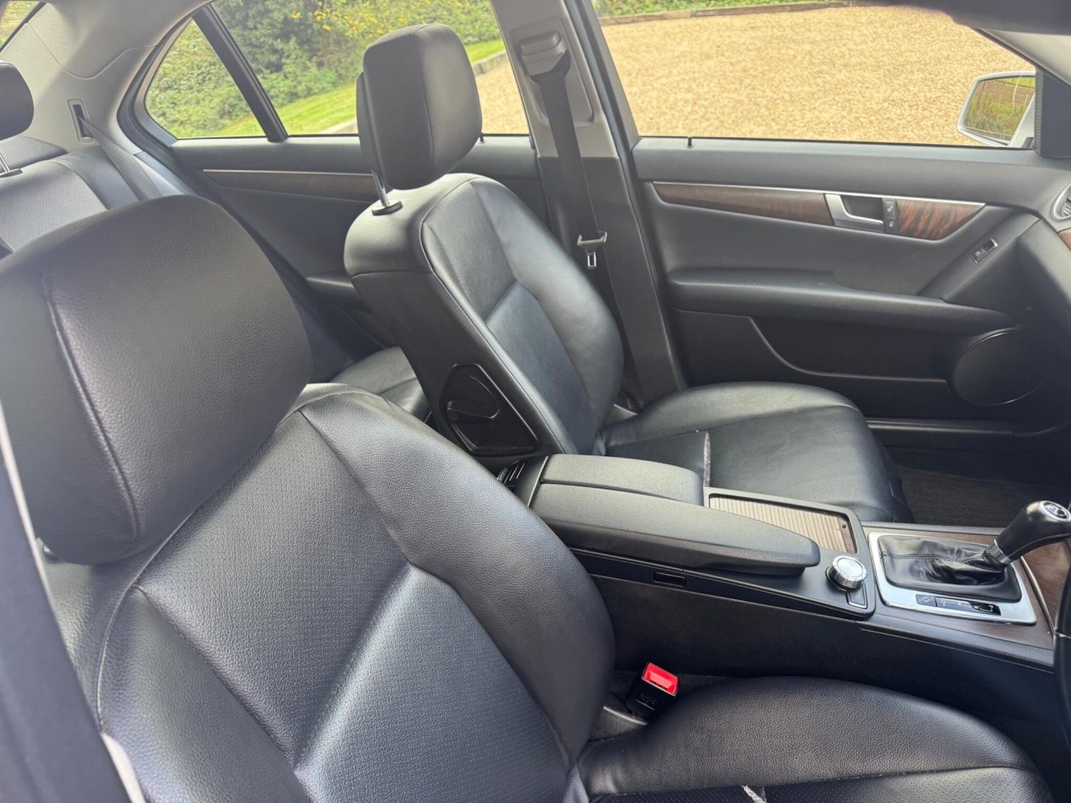 Used Mercedes-Benz C Class 2011 for sale - 76259929: Photo 11