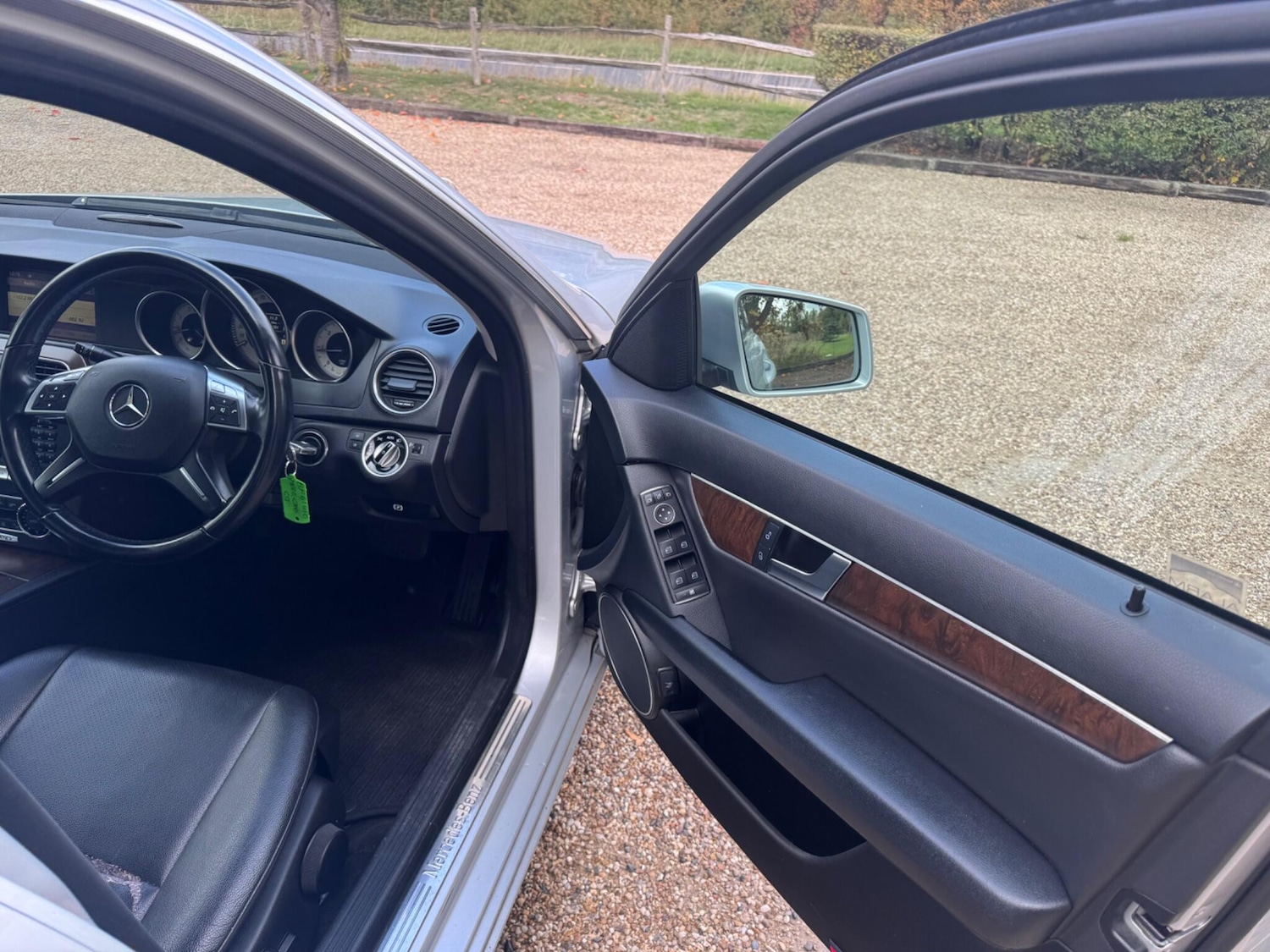 Used Mercedes-Benz C Class 2011 for sale - 76259929: Photo 15