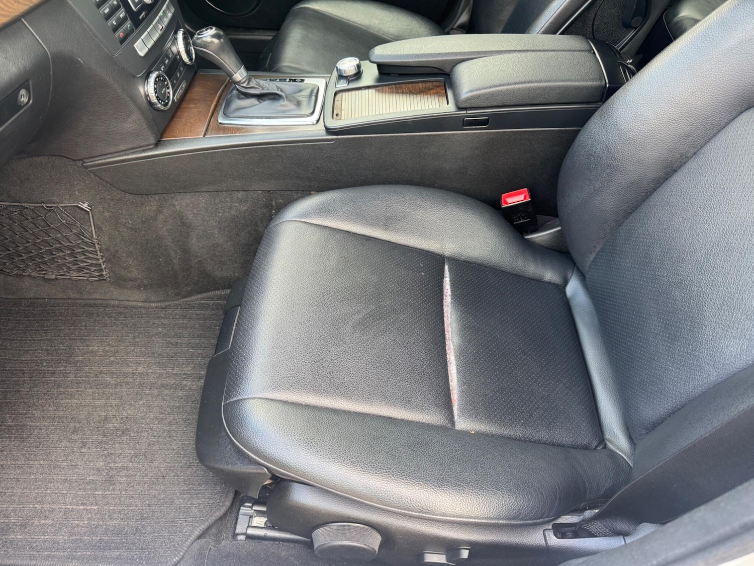 Used Mercedes-Benz C Class 2011 for sale - 76259929: Photo 19