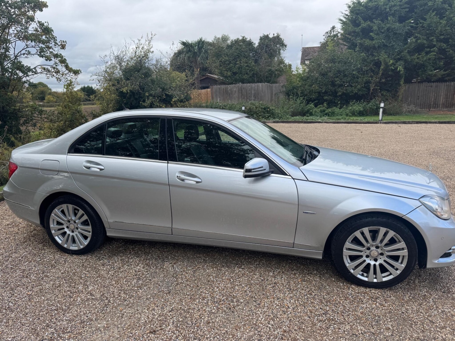 Used Mercedes-Benz C Class 2011 for sale - 76259929: Photo 23