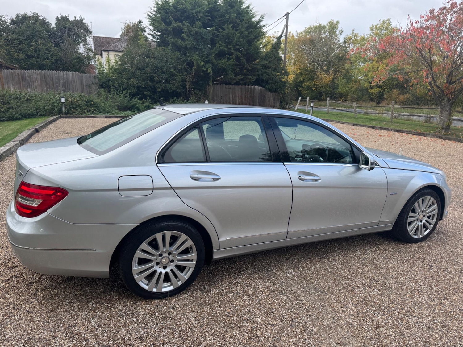 Used Mercedes-Benz C Class 2011 for sale - 76259929: Photo 24
